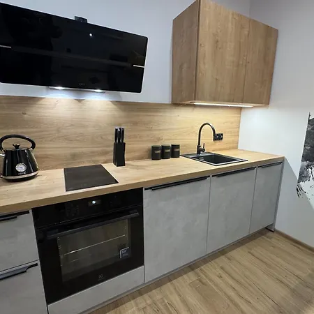 Apartament Station *